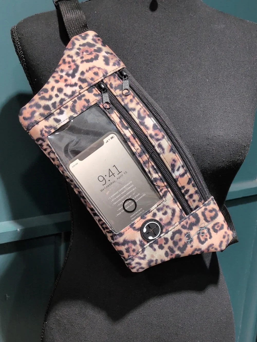 Jessica Simpson Leopard Print Athletic Hip Pouch